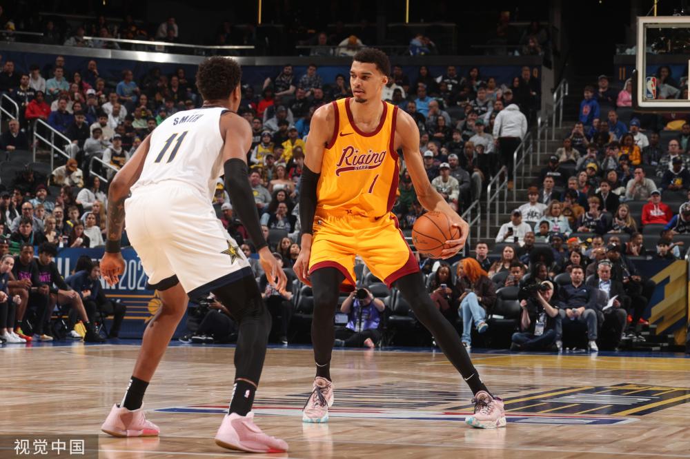 个回合都死 个回合都死