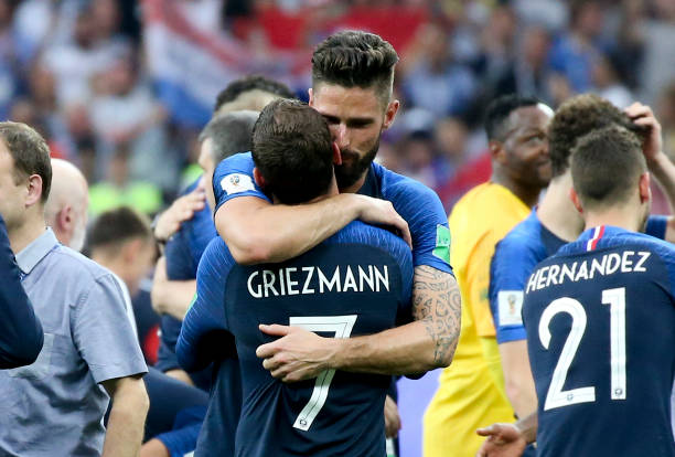 的硬地大满 的硬地大满