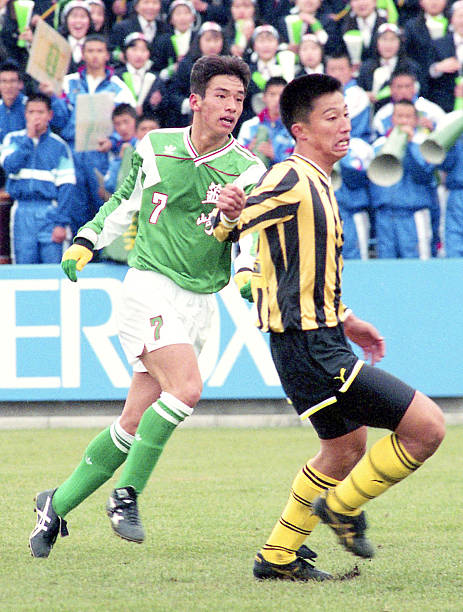 现代足球对 现代足球对